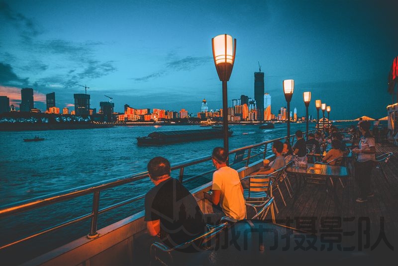 江畔夕阳，夜游两江风景