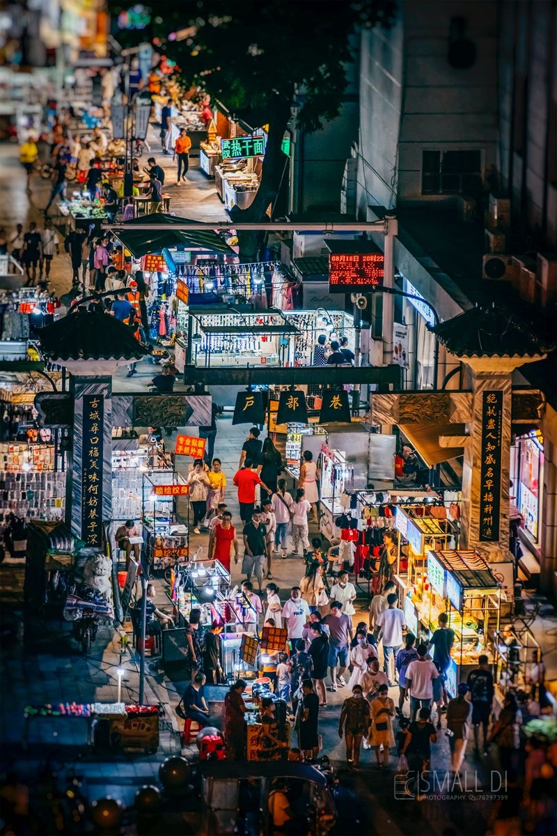 宝城路夜市