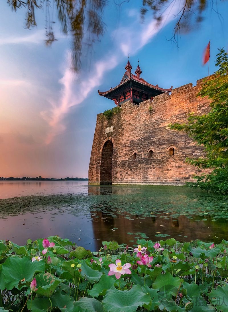 夕照楚城