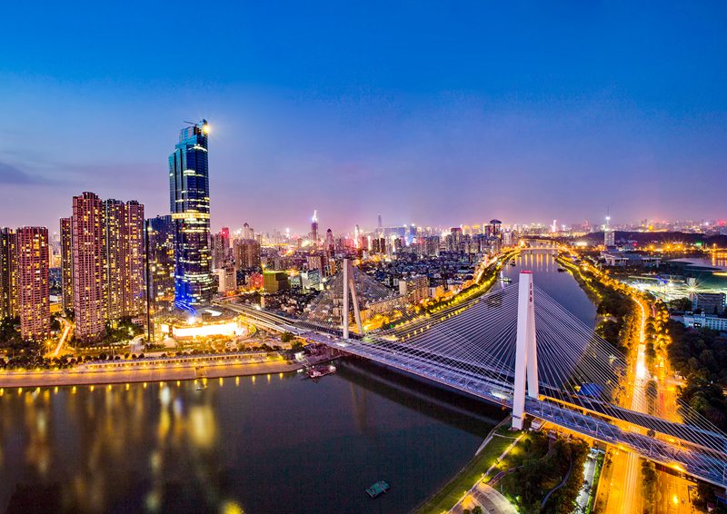 月湖桥拓宽城市崛起路