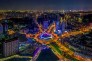 光谷印象-光谷广场夜景，光谷标志性建筑之一的光谷广场雕塑夜景彩灯炫彩，灯火辉煌。黄晓辉摄影