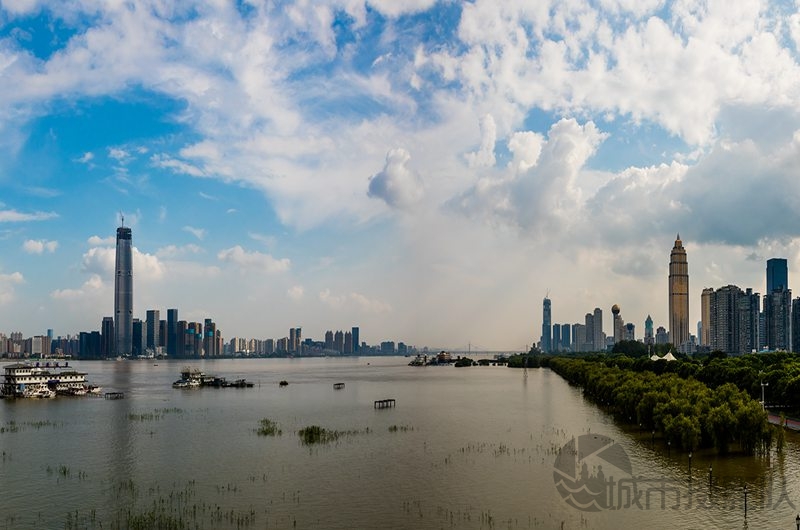 平静迎洪峰