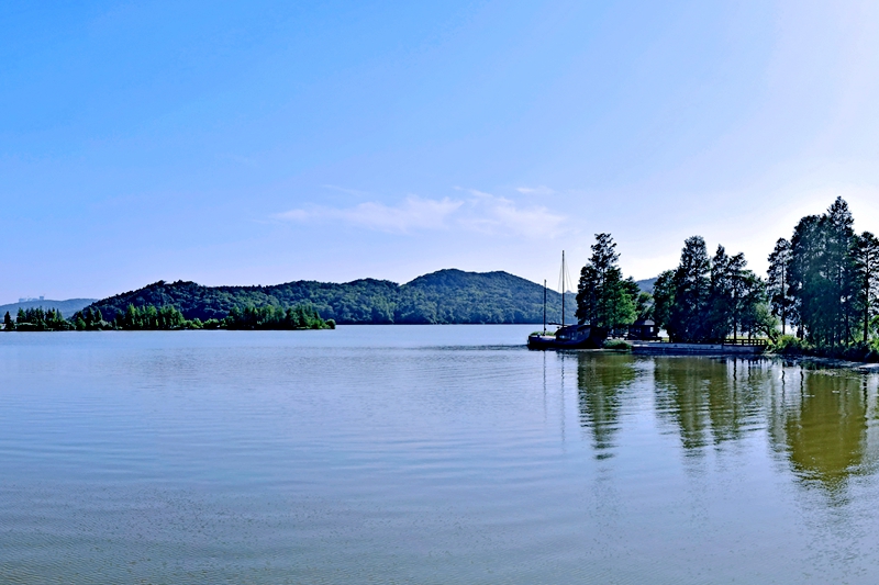东湖落雁景区