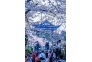 2021年3月14日，武汉阳光明媚，市民游客来到汉阳晴川阁晴川酒店游江滩，逛晴川古迹，欣赏樱花之美。 