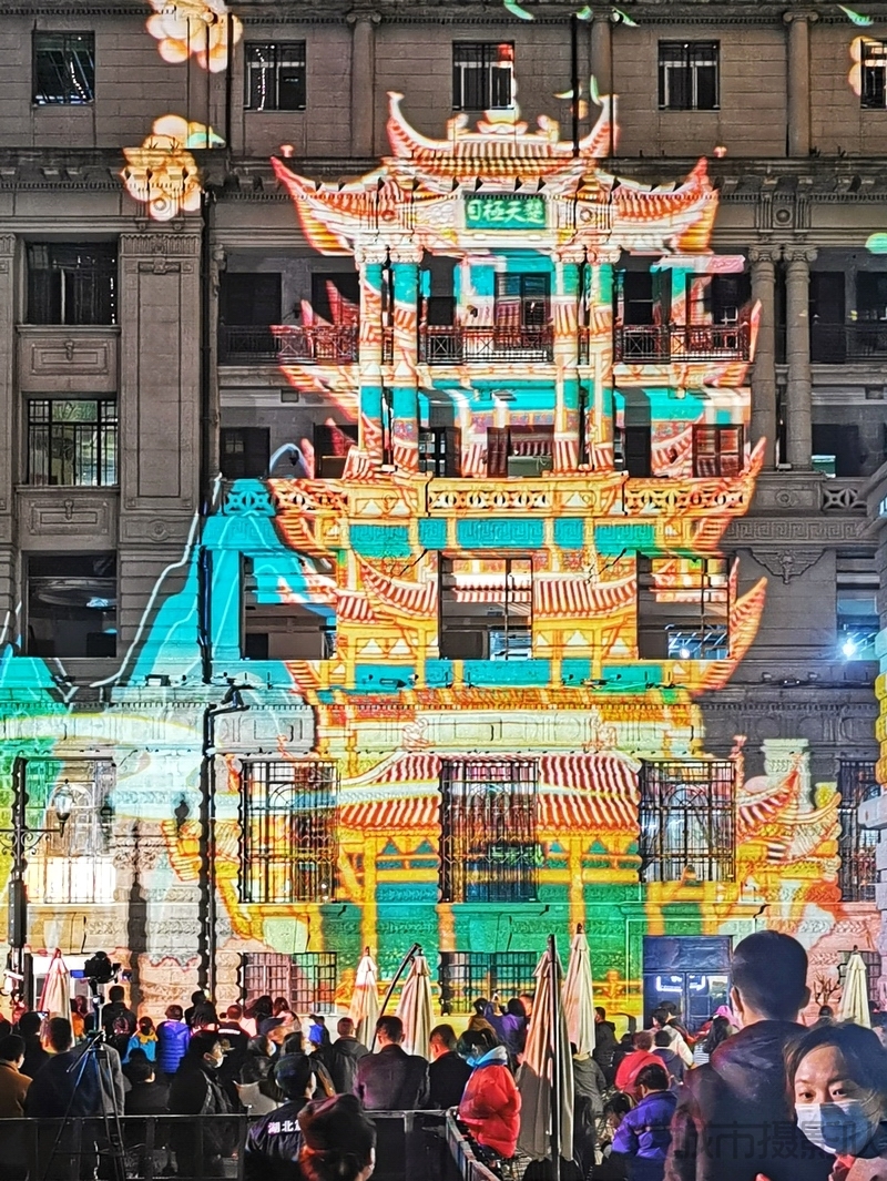江汉路樱花主题灯光秀