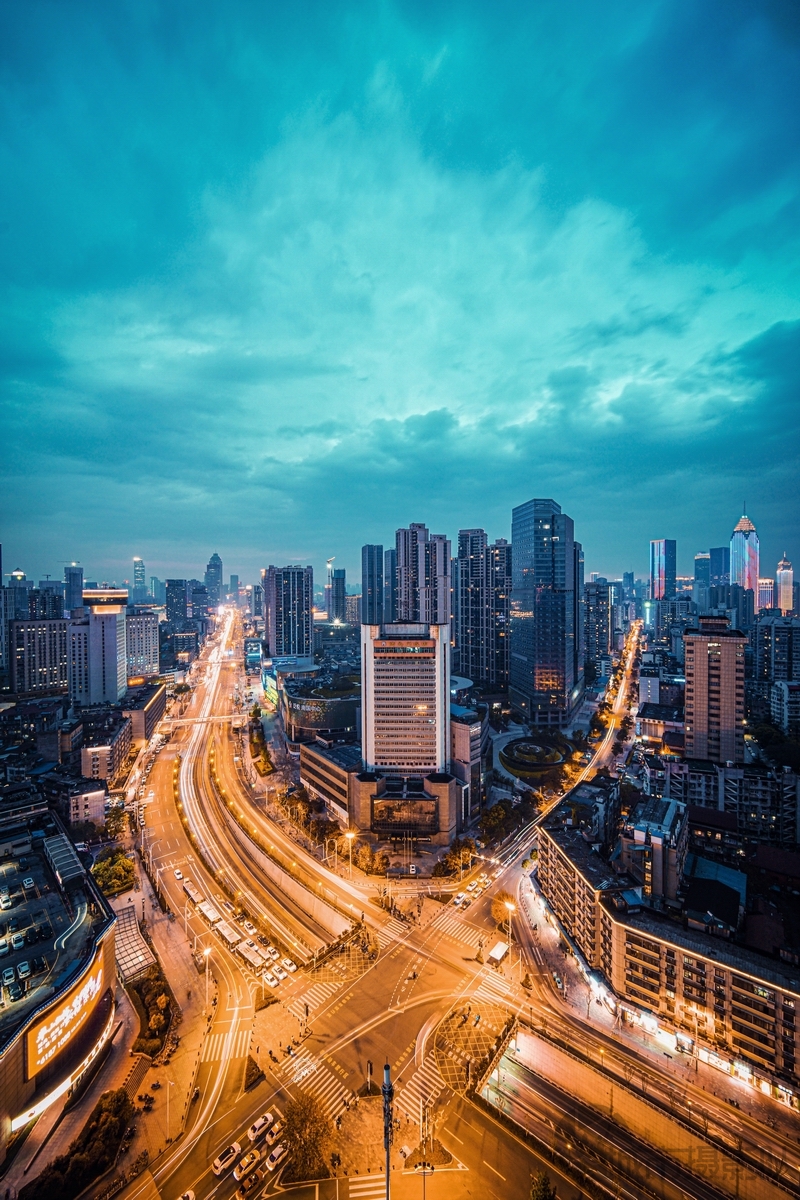 循礼门夜色迷离