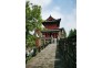 4月29日，登上饱经沧桑的荆州古城，抚今追昔。