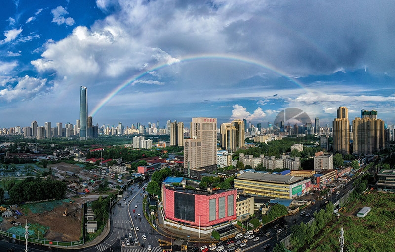 汉西双墩的彩虹