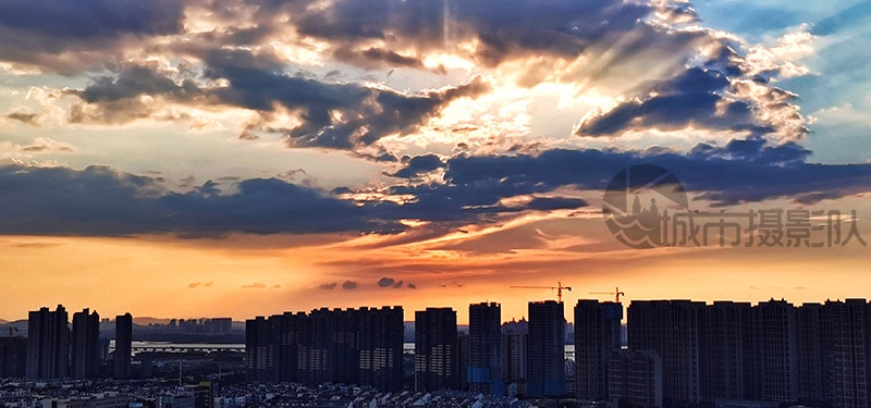 晚霞夕照