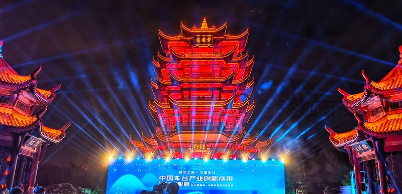 黄鹤楼璀璨灯光秀