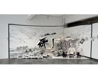 “砰”“咔”“哗啦”……好热闹的雕塑现身湖美毕业展