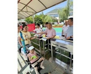 武汉东湖风景区举行2025年“安全宣传咨询日”活动