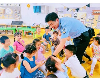警爸进课堂，安全教育“活”起来