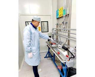 世界光谷·追光人⑧丨“荆楚工匠”张鹏：让5000余人的“弃管小区”华丽转身