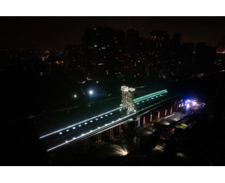武汉古田一路北段工程跨铁路立交桥成功转体
