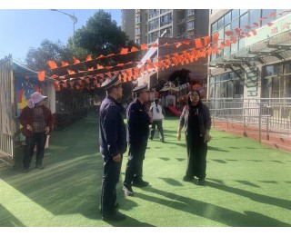 餐饮店油烟对着幼儿园排放，新洲城管“净烟行动”还校园清新空气