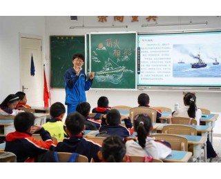 “船舶科普课”驶进武汉小学，大国重器点燃少年科学梦