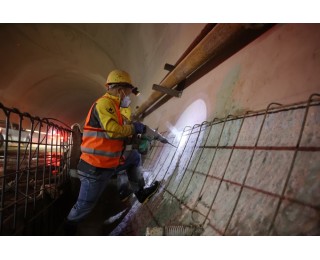 兰合铁路全线控制性工程考勒隧道建设顺利推进