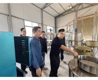 光谷驻村队带来一座油料榨坊，江夏南山村民告别去邻市榨油历史