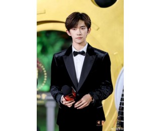 易烊千玺获金鸡奖影帝