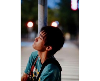 史上最年轻金鸡奖影帝！24岁的易烊千玺凭什么？