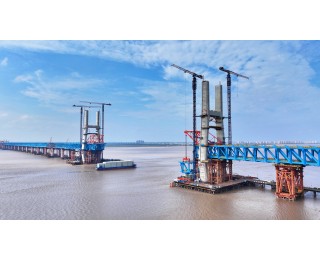 崇启公铁长江大桥完成总工程量的80%