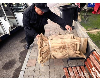 1519条防滑草垫麻袋、2.9吨融雪剂！汉阳江滩、湖泊、港渠备战雨雪