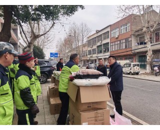 寒冬慰问暖人心，黄陂区给环卫工人送温暖