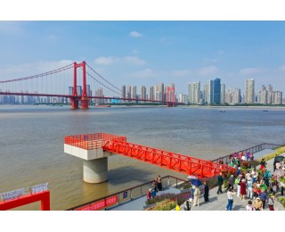 贯彻落实省委城市工作会议精神 局长谈㉙|武汉市水务局党组书记、局长向晖：努力构建全力打造“五个中心” 全面建设现代化大武汉的水网支撑