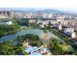 贯彻落实省委城市工作会议精神 局长谈㉝|咸宁市自然资源和城乡建设局党组书记、局长，市自然资源总督察毛崇谋：奋力谱写现代化人民城市建设新篇章