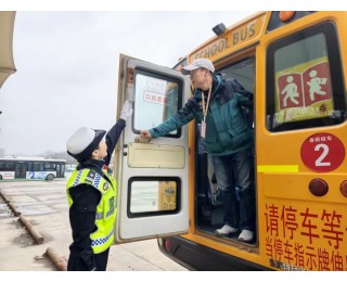 “警”心守护，“学”途无忧！湖北交警开启护学模式