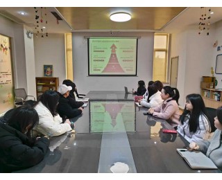 守护“她”力量正当时，武汉全力北职工社区妇联举办妇女权益法律知识专题讲座