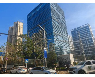 东湖高新区九峰街道：架空管线入地，现出清朗天际线