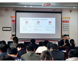 江夏山坡街开展“法润四季 和美山坡”普法活动