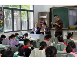 守护舌尖上的安全，人大代表和政协委员来陪餐了