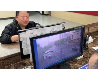 “找到了！”“快！”两个派出所隔空接力，七旬老人雨中回家