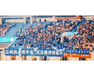 小龙虾遇上足球赛！武汉东西湖“楚超虾宴”今夜开街，连嗨4个月！还有消费券可领