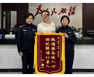 深夜办证暖人心，江汉公安护航赶考路