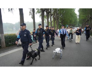 武汉公安全面落实各项防控措施，全力护航“五一”假期平安畅通