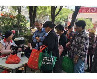 武昌中央花园社区便民服务把爱送到“心”坎上