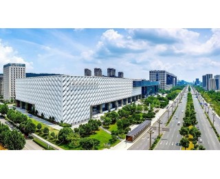 2026武汉光博会5月18日启幕，超200项首发首展成果集中亮相，光谷超级工厂成第二展馆